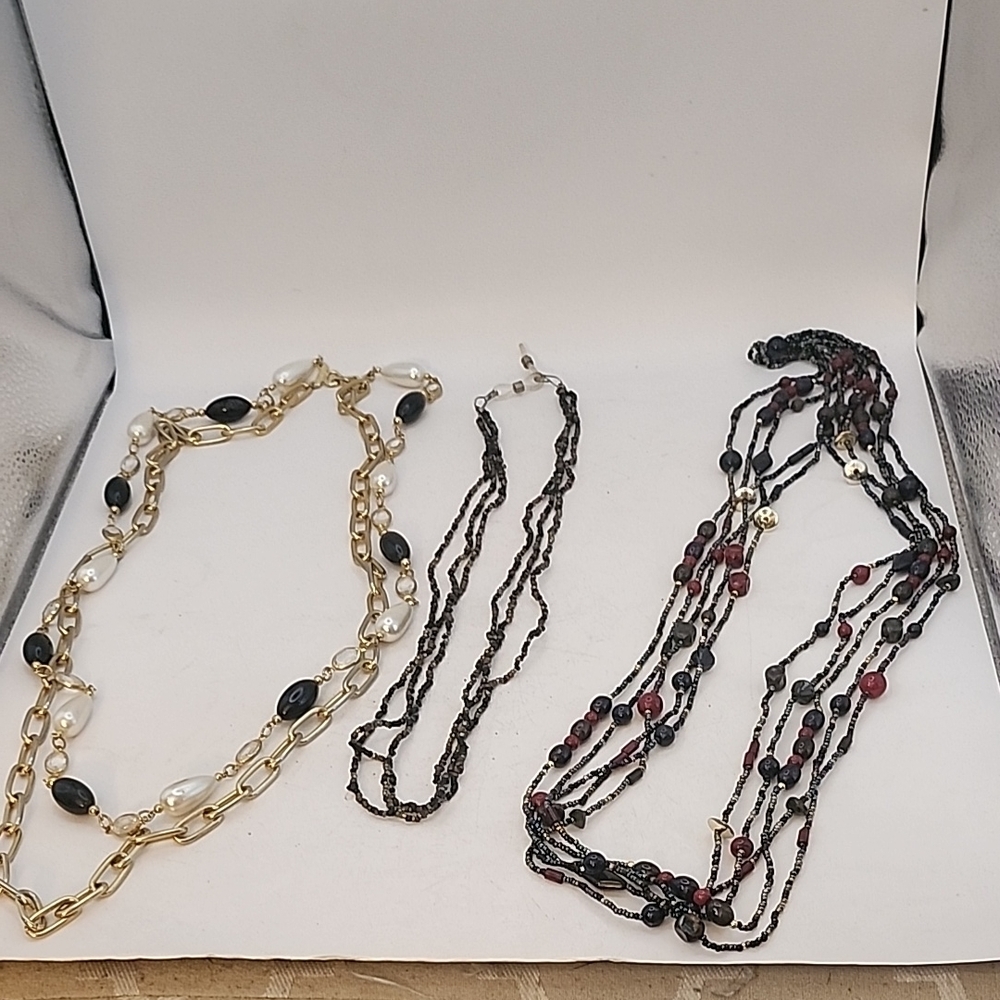 Lot of 3 Necklaces